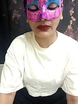 Snapshot of Cute_Anushka97 chatting on April 5, 2026, 12:23 pm Cute Anushka97 online show from April 5, 2026, 12:23 pm