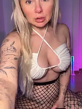 Shorty Holly online show from May 12, 2026, 5:41 pm