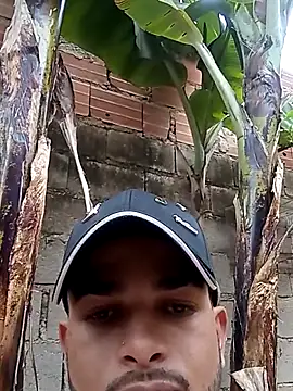 Nicolas Moncadas online show from April 8, 2026, 5:25 pm