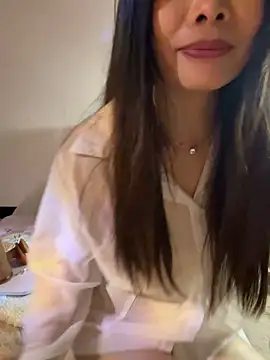 Xiaoyunduo1 online show from April 28, 2026, 5:06 pm