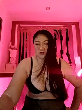 Snapshot of dominalisa chatting on April 25, 2026, 11:35 am dominalisa online show from April 25, 2026, 11:35 am