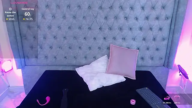 Snapshot of Gyal_Smith chatting on April 22, 2026, 3:57 am Gyal Smith online show from April 22, 2026, 3:57 am