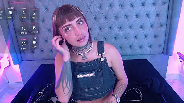 Snapshot of Gyal_Smith chatting on April 10, 2026, 3:35 am Gyal Smith online show from April 10, 2026, 3:35 am