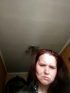 Snapshot of VeronikaLogan chatting on June 25, 2026, 3:59 am VeronikaLogan online show from June 25, 2026, 3:59 am