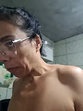 Snapshot of Cristotoza chatting on May 26, 2026, 4:49 pm Cristotoza online show from May 26, 2026, 4:49 pm