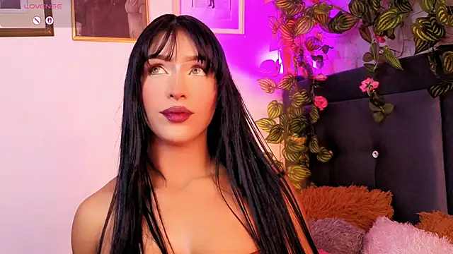 Snapshot of Alisse_Storm chatting on June 6, 2026, 3:12 am Alisse Storm online show from June 6, 2026, 3:12 am
