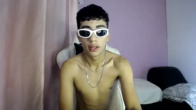Snapshot of Yei_lee_ chatting on May 10, 2026, 6:50 am Yei lee online show from May 10, 2026, 6:50 am