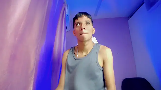 Snapshot of Yei_lee_ chatting on May 2, 2026, 3:45 am Yei lee online show from May 2, 2026, 3:45 am