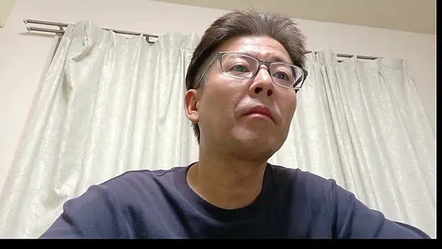 zakochin1106 online show from April 25, 2026, 1:52 pm