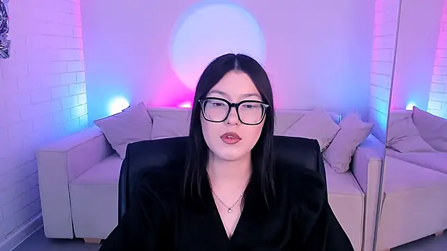 Snapshot of JennyGibson chatting on April 1, 2026, 7:42 am JennyGibson online show from April 1, 2026, 7:42 am