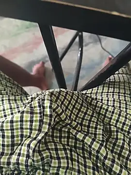 darkromeo99 online show from April 3, 2026, 5:58 am