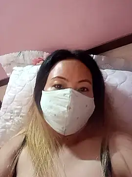 Bristy BigBoobs online show from April 3, 2026, 9:05 am