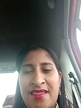 Snapshot of SofiaMendez1_ chatting on April 5, 2026, 8:04 pm SofiaMendez1 online show from April 5, 2026, 8:04 pm