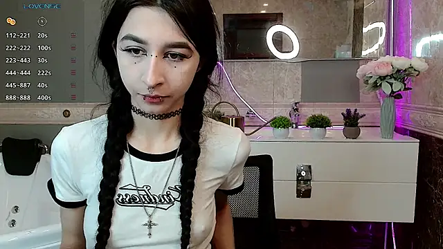 MelissaSparrow online show from April 29, 2026, 12:59 am