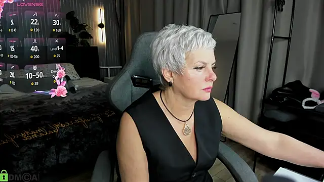 Linda Zef1r online show from May 30, 2026, 1:01 am
