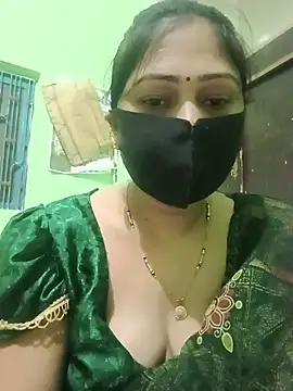 Pinki-girl online show from June 17, 2026, 4:34 am