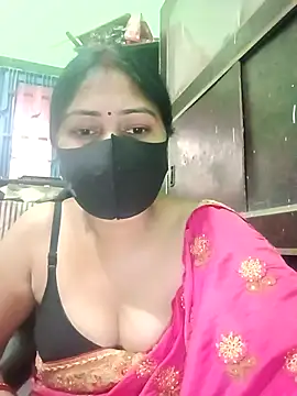 Snapshot of Pinki-girl chatting on April 20, 2026, 7:00 am Pinki-girl online show from April 20, 2026, 7:00 am