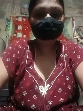 Pinki-girl online show from June 29, 2026, 4:39 pm