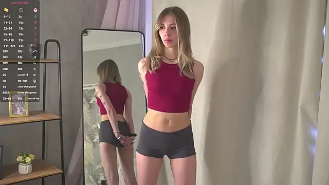 Snapshot of AubreyHoltry chatting on May 3, 2026, 10:42 am AubreyHoltry online show from May 3, 2026, 10:42 am