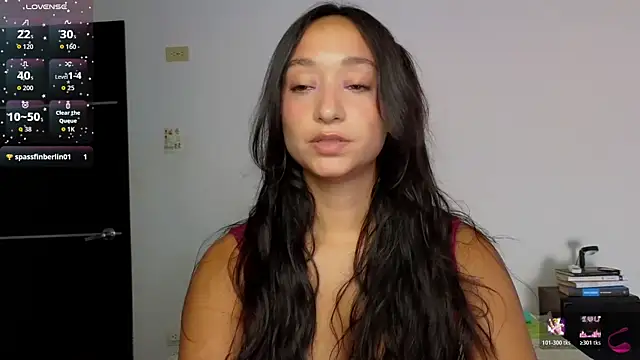 Snapshot of SalomarRivas chatting on May 3, 2026, 5:38 pm SalomarRivas online show from May 3, 2026, 5:38 pm