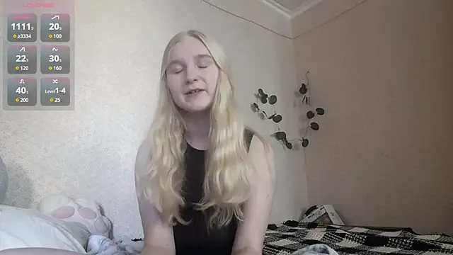Snapshot of ForwentSeat chatting on April 28, 2026, 8:52 am ForwentSeat online show from April 28, 2026, 8:52 am