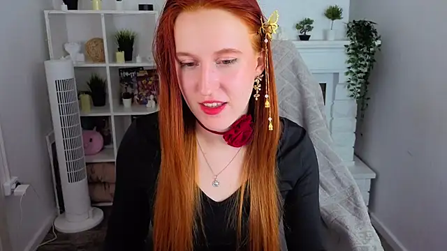 Snapshot of EvaBellea chatting on April 18, 2026, 7:07 pm EvaBellea online show from April 18, 2026, 7:07 pm