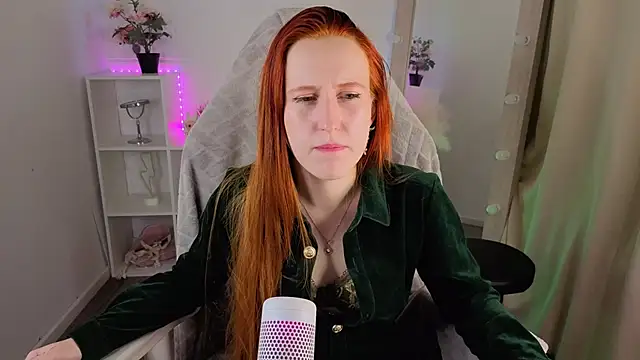 Snapshot of EvaBellea chatting on April 11, 2026, 7:45 am EvaBellea online show from April 11, 2026, 7:45 am
