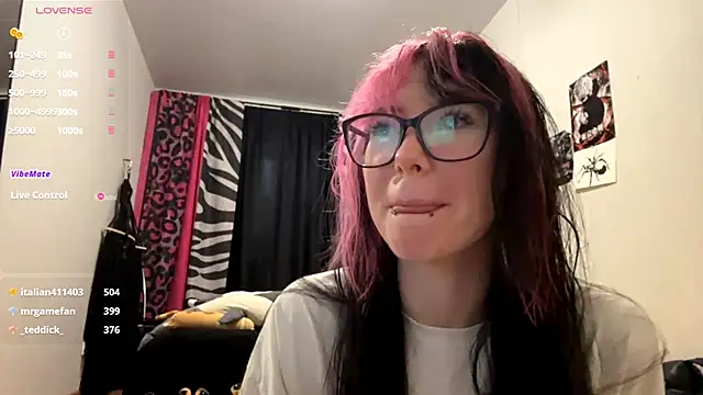 WifeAileen online show from May 8, 2026, 7:12 am