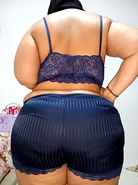 Sexy yassimna online show from May 10, 2026, 11:50 pm