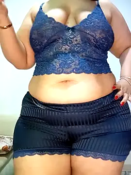 Sexy yassimna online show from May 11, 2026, 12:28 pm
