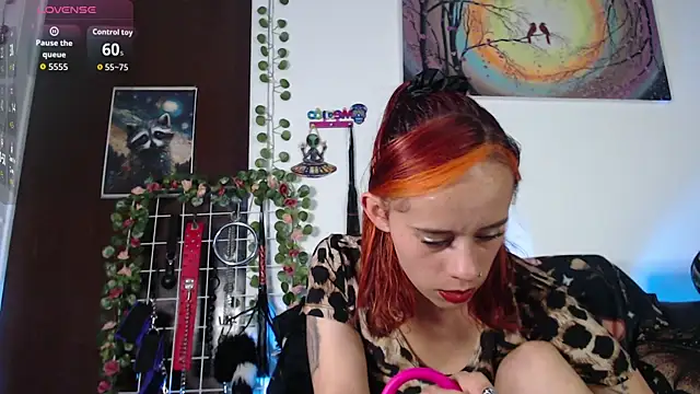 Snapshot of Lexxii_hot_col chatting on June 9, 2026, 8:43 pm Lexxii hot col online show from June 9, 2026, 8:43 pm