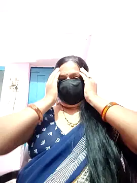 Snapshot of PINKI_024 chatting on April 24, 2026, 5:42 am PINKI 024 online show from April 24, 2026, 5:42 am
