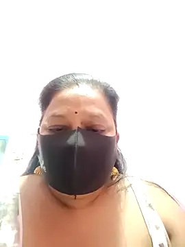 PINKI 024 online show from April 5, 2026, 5:58 am