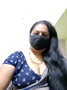 Snapshot of PINKI_024 chatting on May 10, 2026, 5:44 am PINKI 024 online show from May 10, 2026, 5:44 am