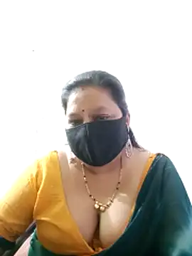 Snapshot of PINKI_024 chatting on April 15, 2026, 5:46 am PINKI 024 online show from April 15, 2026, 5:46 am