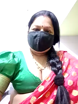 Snapshot of PINKI_024 chatting on May 5, 2026, 6:27 am PINKI 024 online show from May 5, 2026, 6:27 am