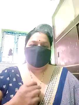 Snapshot of PINKI_024 chatting on April 23, 2026, 5:47 am PINKI 024 online show from April 23, 2026, 5:47 am