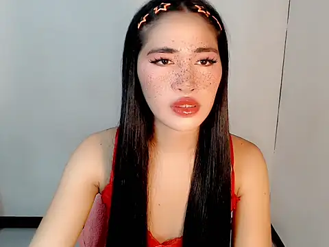 urasiankylie online show from April 28, 2026, 1:48 pm