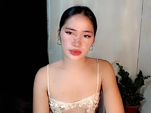 urasiankylie online show from May 9, 2026, 10:29 am