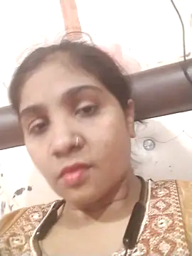 JiyaQueen26 online show from April 3, 2026, 8:59 pm