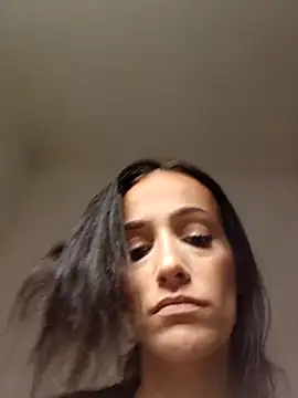 Snapshot of Lolaa92i chatting on April 14, 2026, 11:59 am Lolaa92i online show from April 14, 2026, 11:59 am