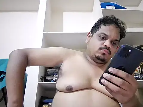 Snapshot of Amit_sa chatting on May 9, 2026, 5:49 pm Amit sa online show from May 9, 2026, 5:49 pm