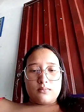 naughty girl hot  online show from April 10, 2026, 6:37 pm