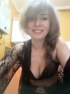 TaynaSecret online show from May 14, 2026, 9:23 pm