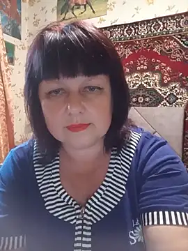 Snapshot of AuroKaria chatting on June 16, 2026, 4:07 pm AuroKaria online show from June 16, 2026, 4:07 pm