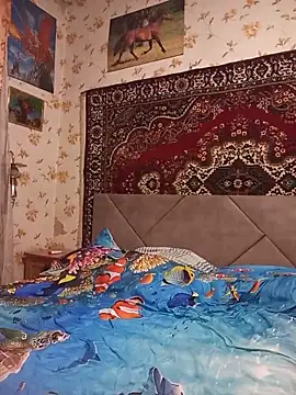Snapshot of AuroKaria chatting on June 10, 2026, 6:53 pm AuroKaria online show from June 10, 2026, 6:53 pm