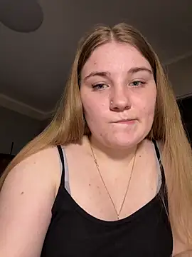 Flowers454 online show from April 2, 2026, 10:05 pm