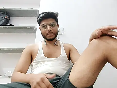 b0yzxx online show from April 2, 2026, 7:53 pm