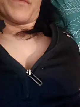 sara 41 online show from May 5, 2026, 6:49 am