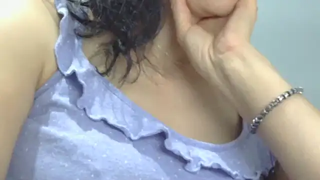 Snapshot of sara_41 chatting on June 24, 2026, 6:28 pm sara 41 online show from June 24, 2026, 6:28 pm